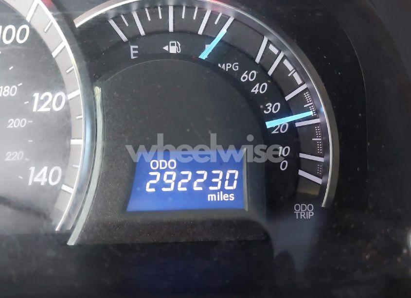 Photo 7 of 2013 Toyota Camry SE V6 (VIN 4T1BK1FK1DU530604)