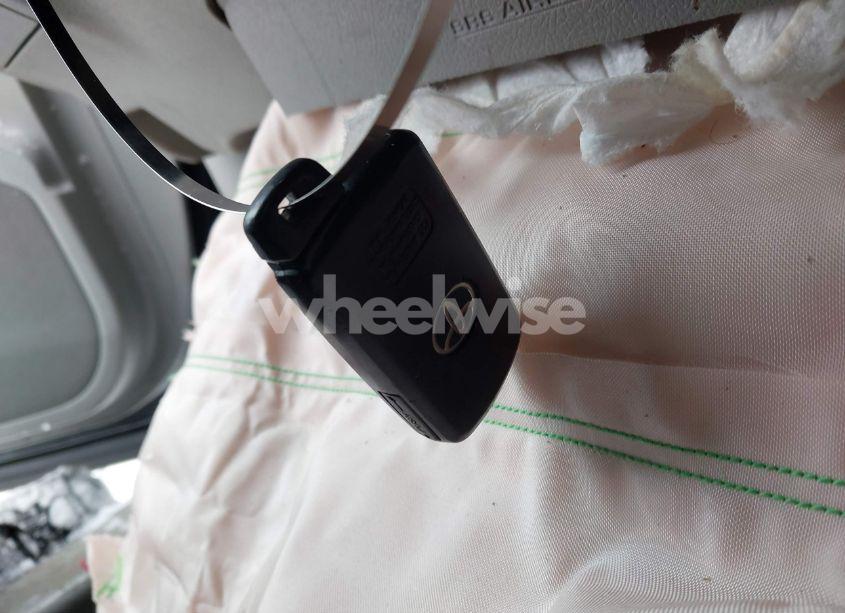 Photo 11 of 2014 Toyota Camry XLE V6 (VIN 4T1BK1FK1EU546559)