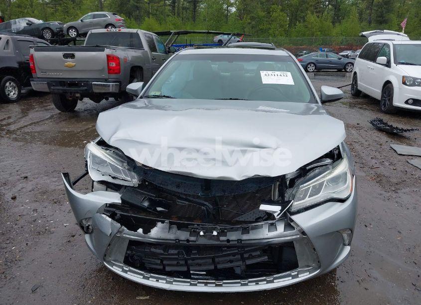 Photo 6 of 2015 Toyota Camry XLE V6 (VIN 4T1BK1FK1FU555831)