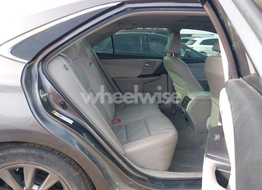 Photo 8 of 2015 Toyota Camry XLE V6 (VIN 4T1BK1FK1FU562889)