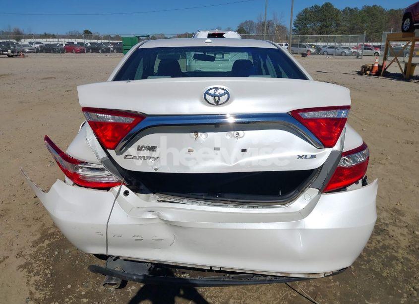 Photo 16 of 2016 Toyota Camry XLE V6 (VIN 4T1BK1FK1GU569780)