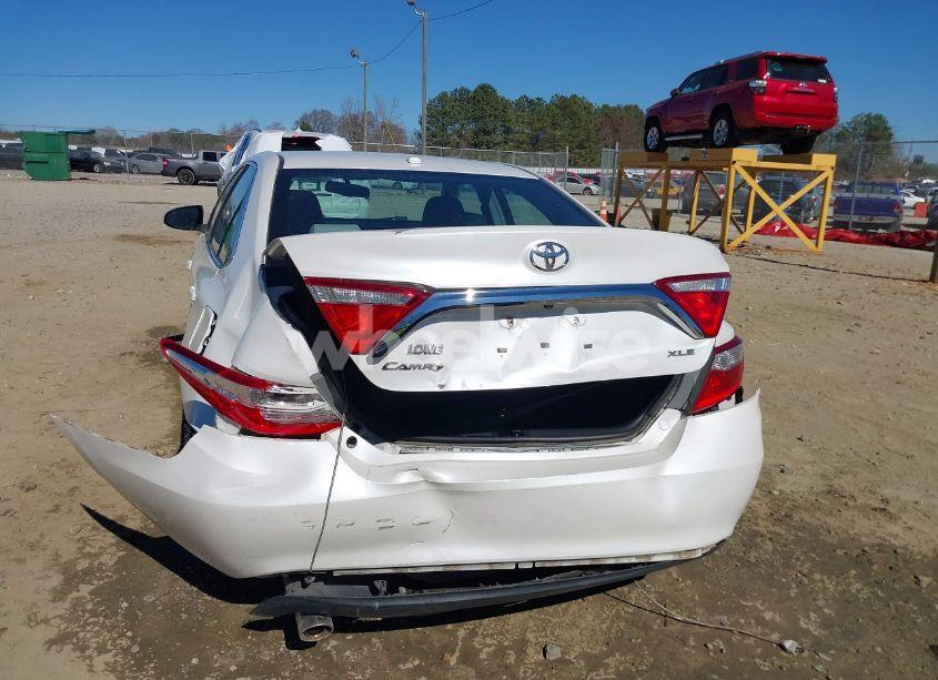 Photo 6 of 2016 Toyota Camry XLE V6 (VIN 4T1BK1FK1GU569780)