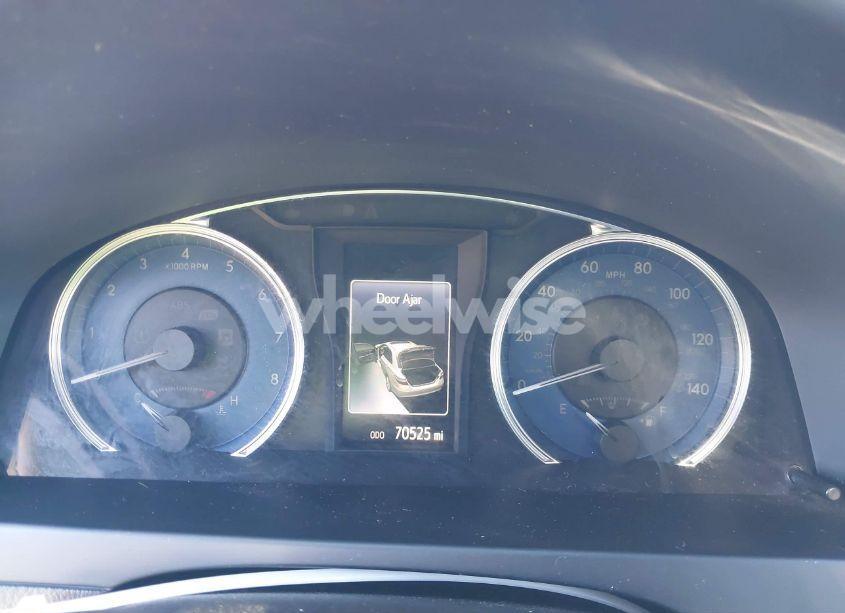 Photo 7 of 2016 Toyota Camry XLE V6 (VIN 4T1BK1FK1GU569780)