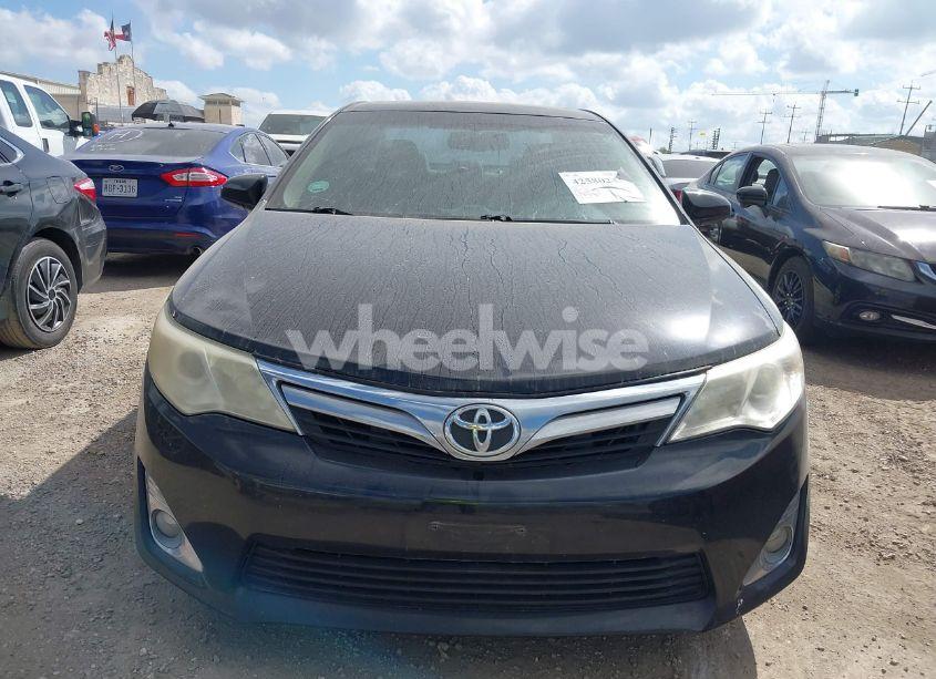 Photo 6 of 2012 Toyota Camry XLE V6 (VIN 4T1BK1FK2CU003038)
