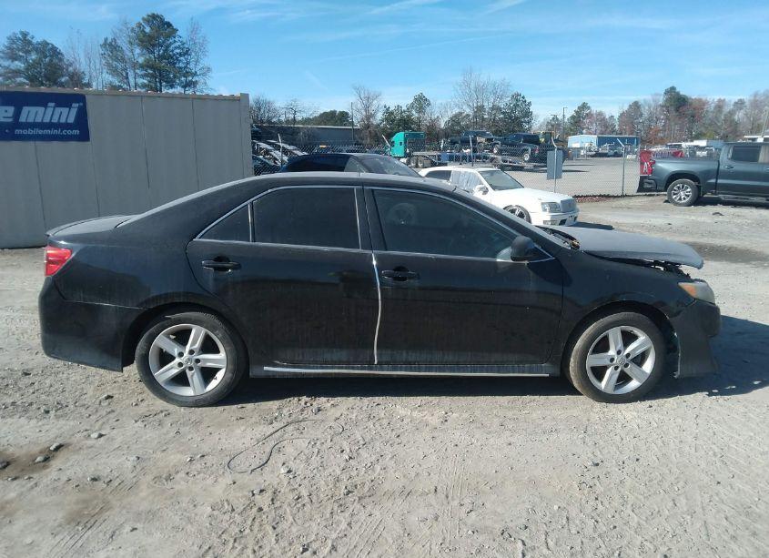 Photo 13 of 2012 Toyota Camry SE V6 (VIN 4T1BK1FK2CU006148)