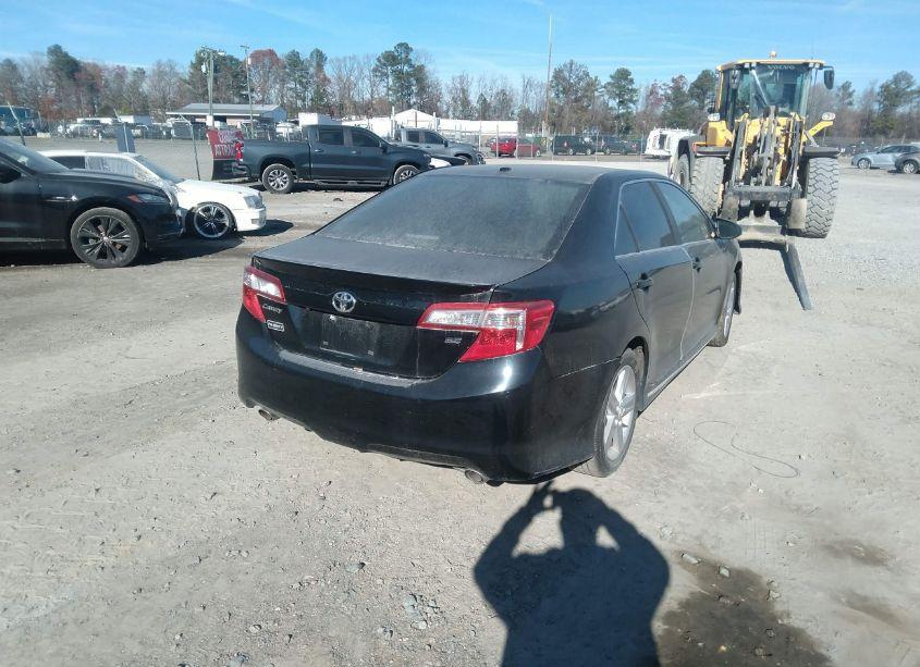 Photo 4 of 2012 Toyota Camry SE V6 (VIN 4T1BK1FK2CU006148)