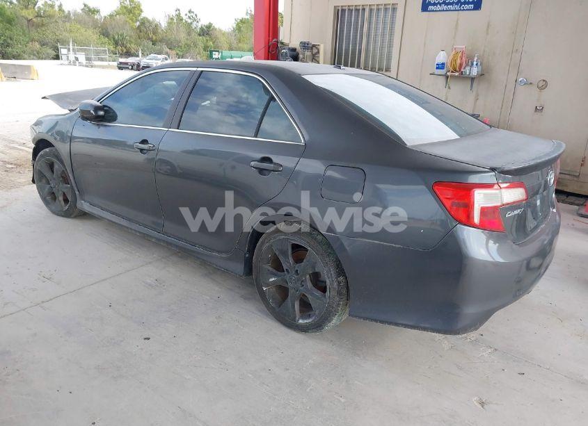 Photo 3 of 2012 Toyota Camry SE V6 (VIN 4T1BK1FK2CU008384)