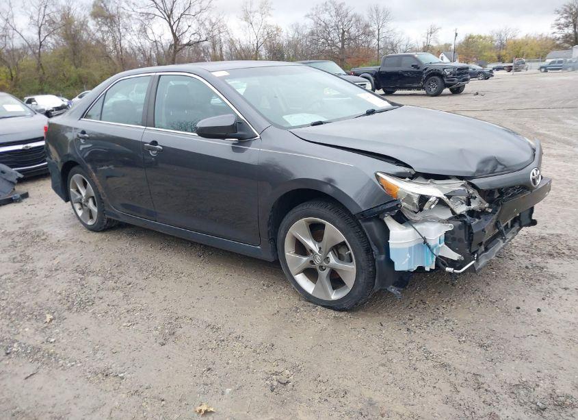 2012 Toyota Camry SE V6 (VIN 4T1BK1FK2CU012614) main photo