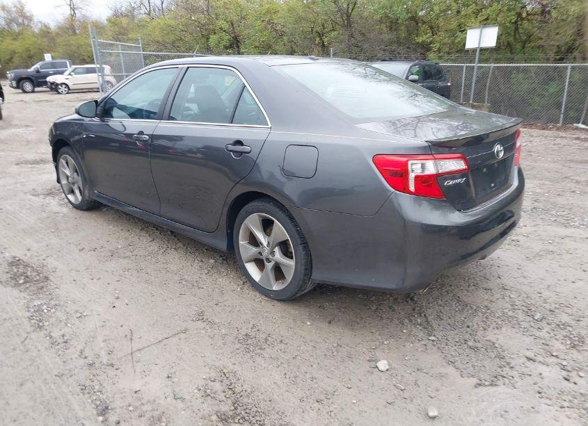 Photo 3 of 2012 Toyota Camry SE V6 (VIN 4T1BK1FK2CU012614)