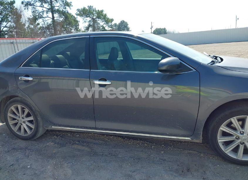 Photo 13 of 2012 Toyota Camry XLE V6 (VIN 4T1BK1FK2CU513986)