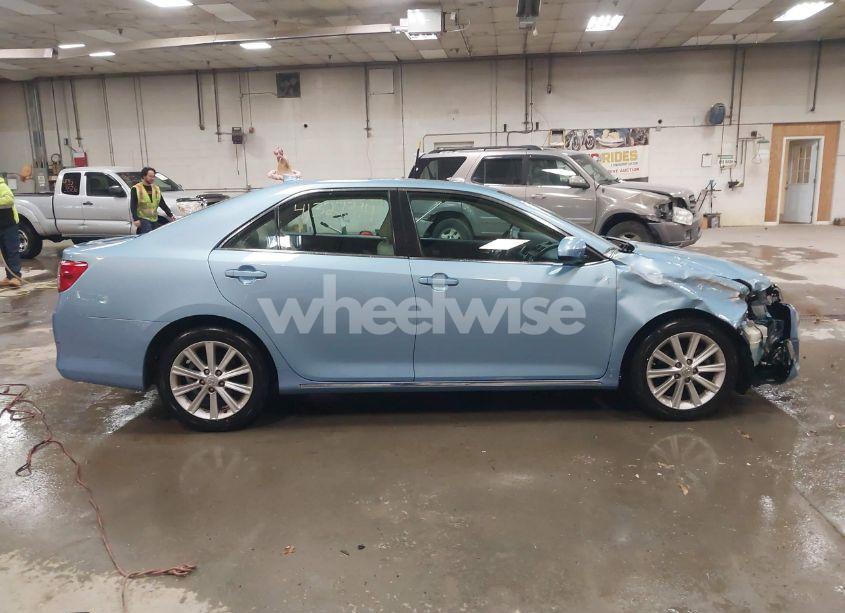 Photo 13 of 2013 Toyota Camry XLE V6 (VIN 4T1BK1FK2DU531535)