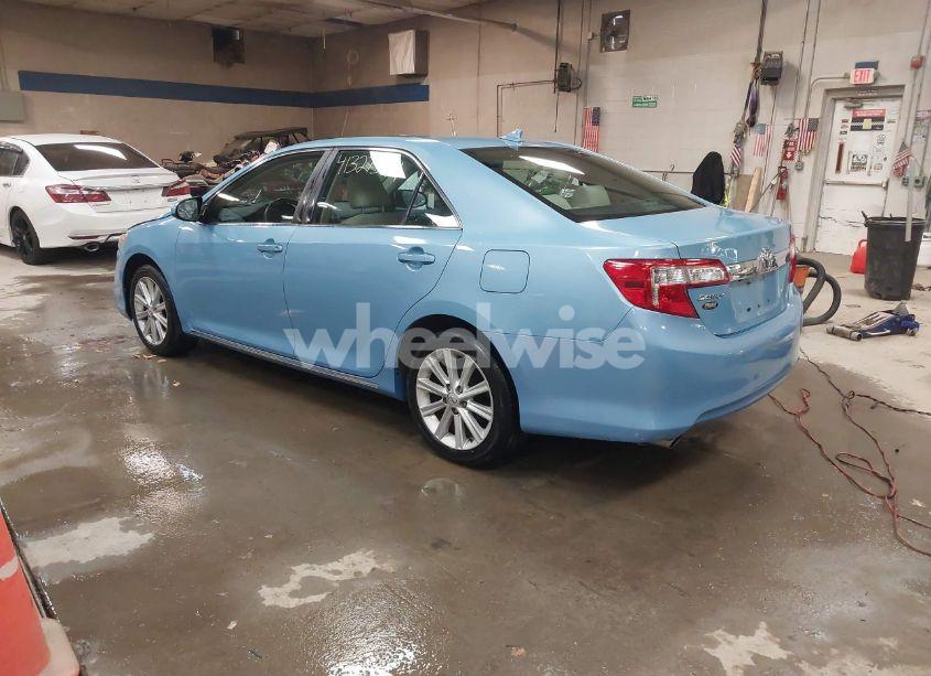 Photo 3 of 2013 Toyota Camry XLE V6 (VIN 4T1BK1FK2DU531535)