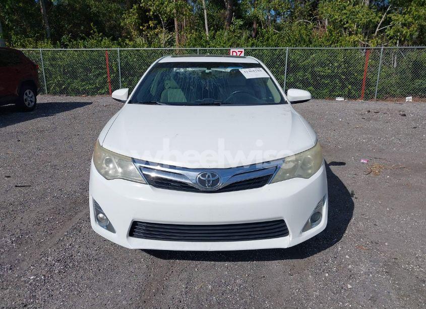 Photo 12 of 2013 Toyota Camry XLE V6 (VIN 4T1BK1FK2DU533091)
