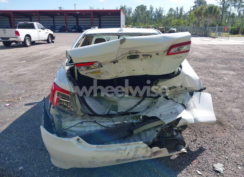 Photo 6 of 2013 Toyota Camry XLE V6 (VIN 4T1BK1FK2DU533091)