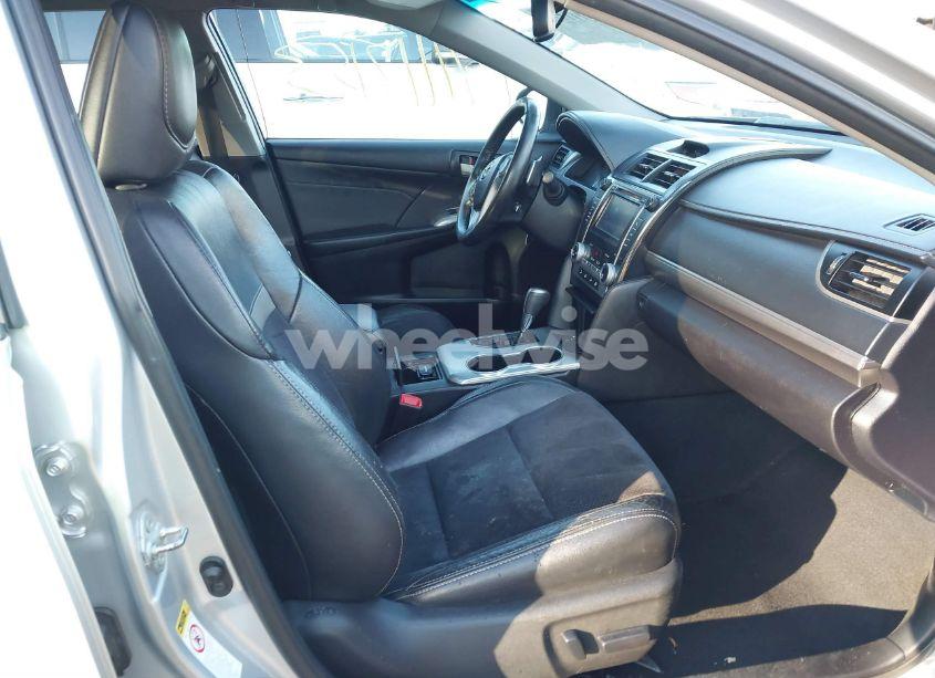 Photo 5 of 2013 Toyota Camry SE V6 (VIN 4T1BK1FK2DU534130)