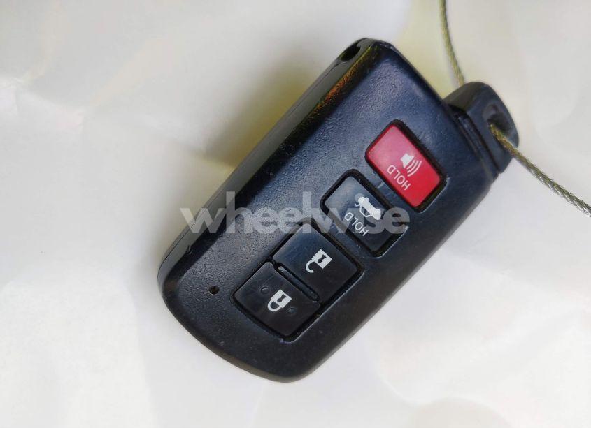 Photo 11 of 2015 Toyota Camry XLE V6 (VIN 4T1BK1FK2FU557359)