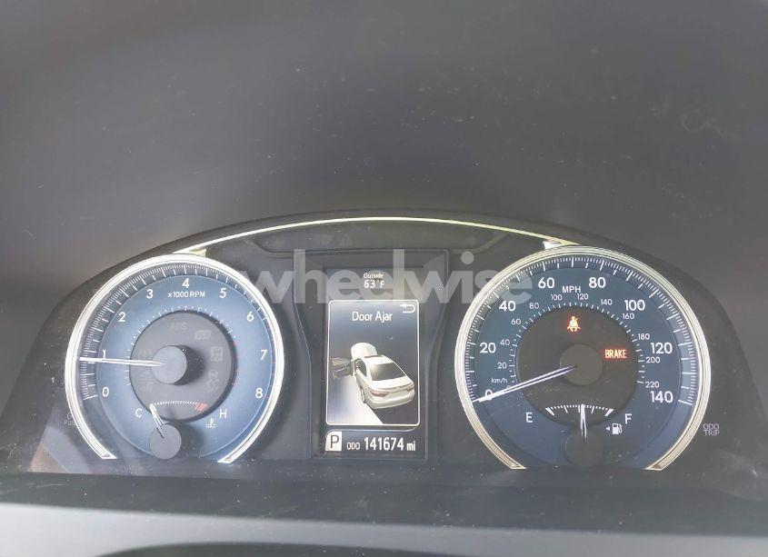 Photo 7 of 2015 Toyota Camry XLE V6 (VIN 4T1BK1FK2FU557359)