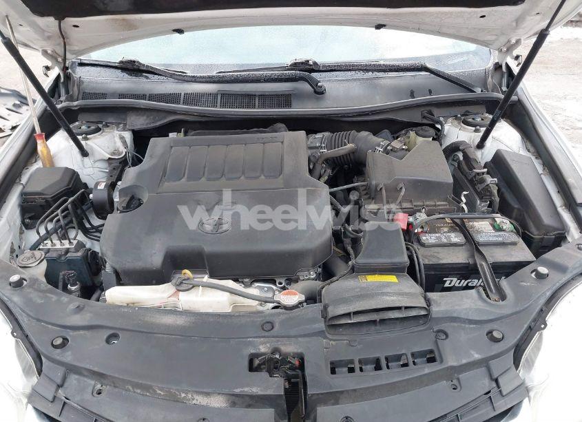 Photo 10 of 2016 Toyota Camry XLE V6 (VIN 4T1BK1FK2GU570484)