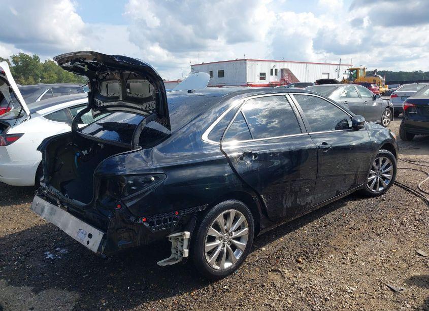 Photo 4 of 2017 Toyota Camry XLE V6 (VIN 4T1BK1FK2HU580613)