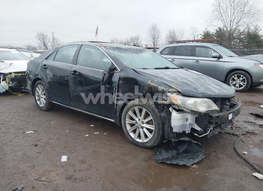 2012 Toyota Camry XLE V6 (VIN 4T1BK1FK3CU014856) main photo