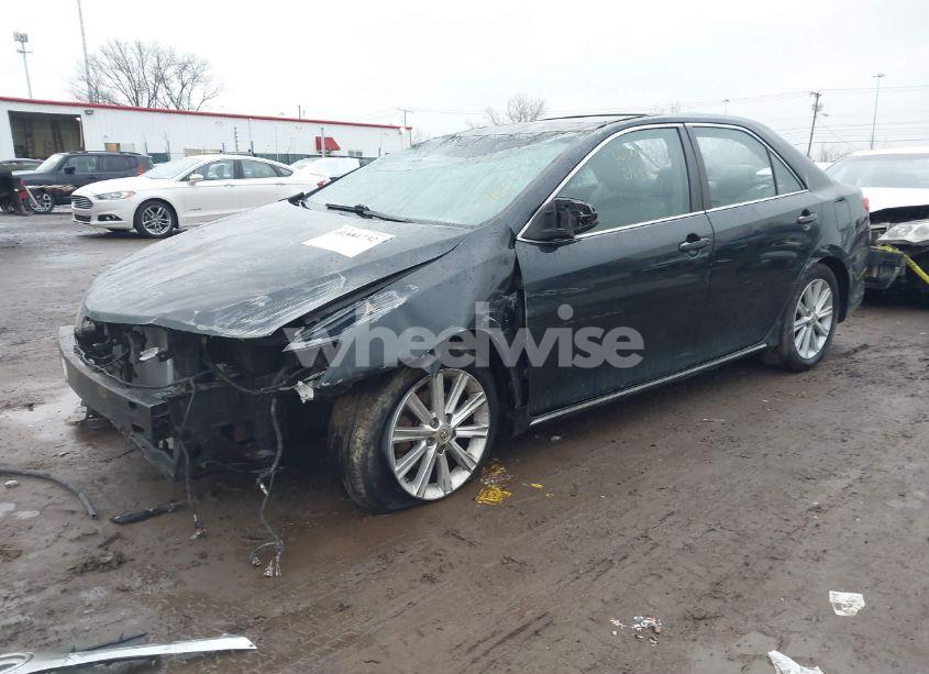 Photo 2 of 2012 Toyota Camry XLE V6 (VIN 4T1BK1FK3CU014856)