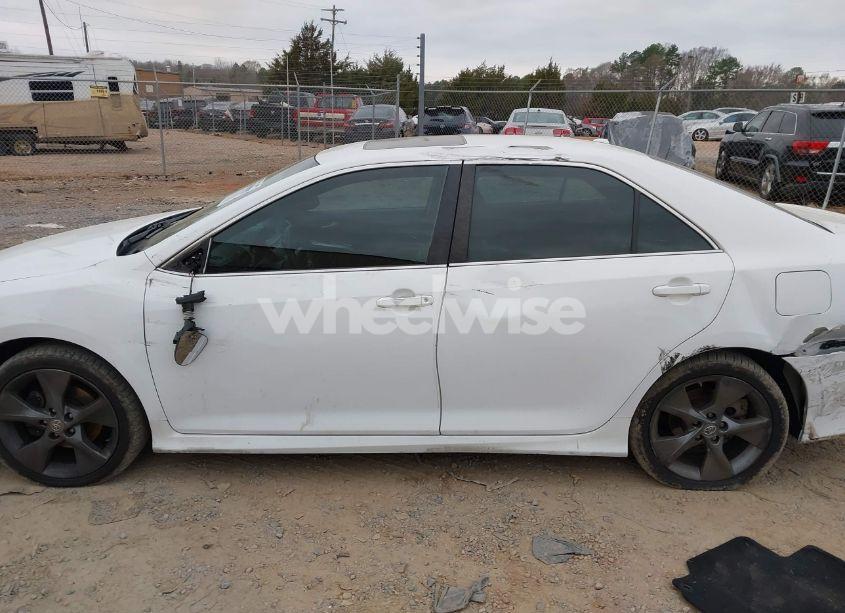 Photo 14 of 2012 Toyota Camry SE V6 (VIN 4T1BK1FK3CU017630)