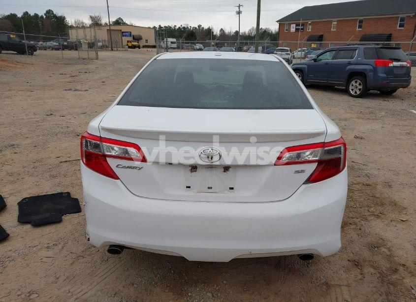 Photo 16 of 2012 Toyota Camry SE V6 (VIN 4T1BK1FK3CU017630)