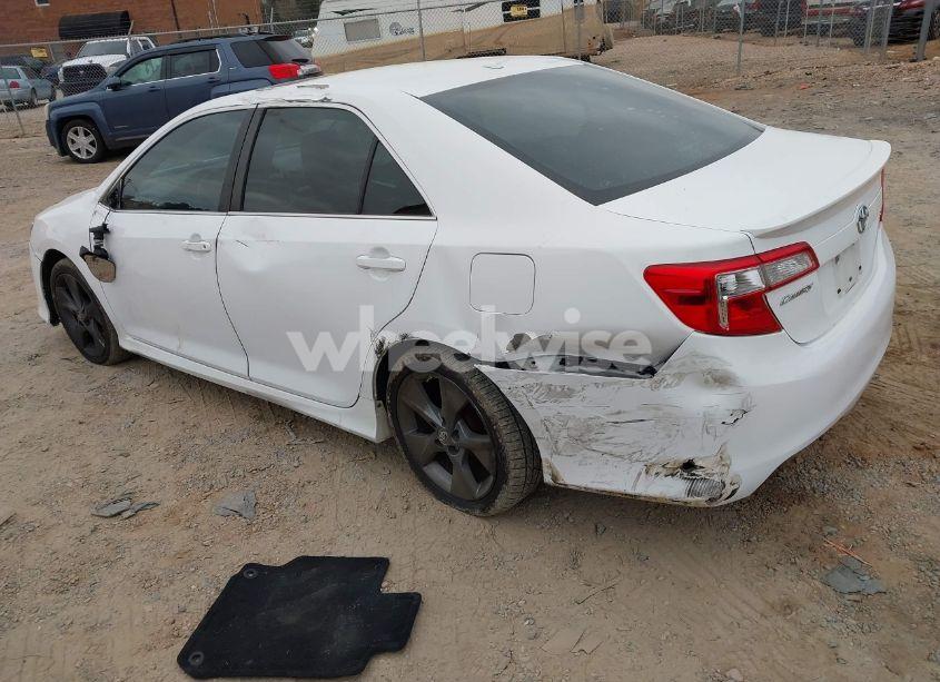 Photo 3 of 2012 Toyota Camry SE V6 (VIN 4T1BK1FK3CU017630)