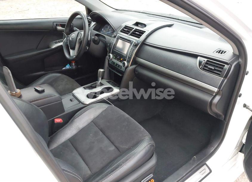 Photo 5 of 2012 Toyota Camry SE V6 (VIN 4T1BK1FK3CU017630)