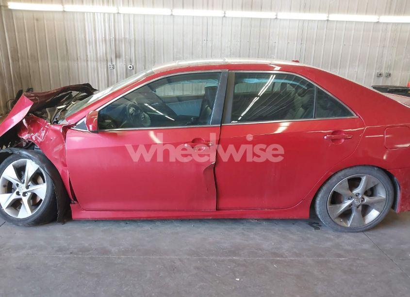 Photo 15 of 2012 Toyota Camry SE (VIN 4T1BK1FK3CU502883)