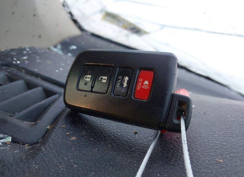 Photo 11 of 2012 Toyota Camry XLE V6 (VIN 4T1BK1FK3CU514998)