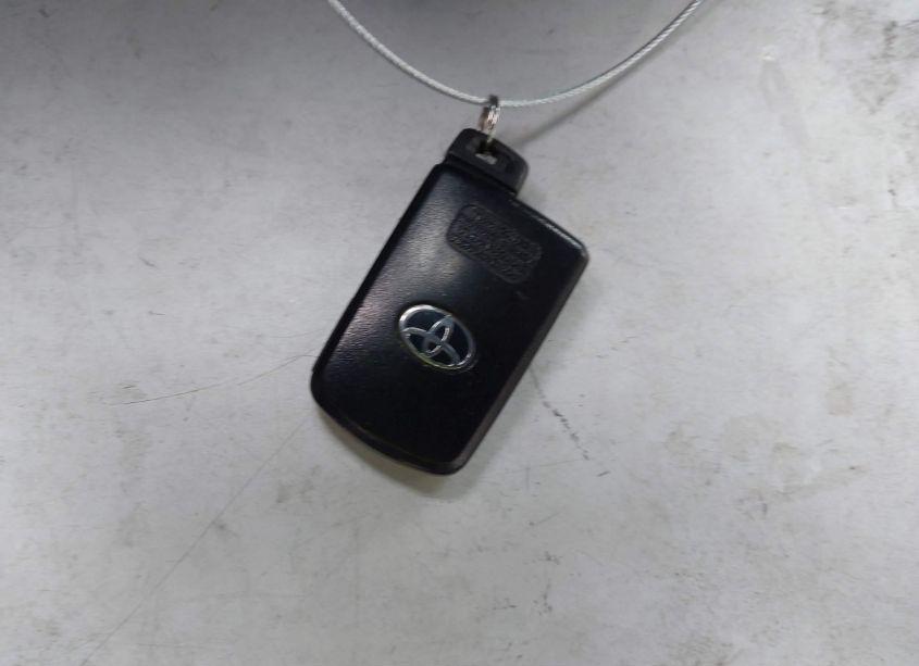 Photo 11 of 2012 Toyota Camry XLE V6 (VIN 4T1BK1FK3CU521384)