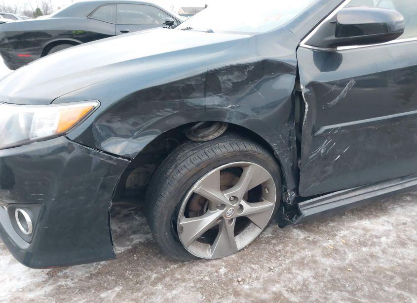 Photo 6 of 2013 Toyota Camry SE V6 (VIN 4T1BK1FK3DU525548)