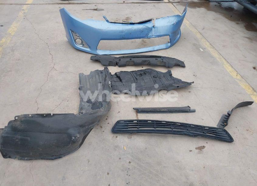 Photo 12 of 2013 Toyota Camry XLE V6 (VIN 4T1BK1FK3DU526487)