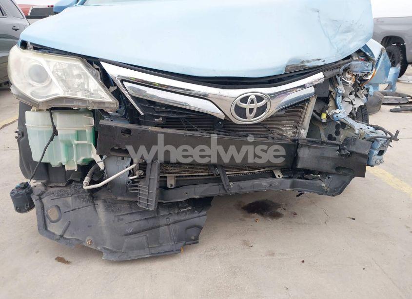 Photo 18 of 2013 Toyota Camry XLE V6 (VIN 4T1BK1FK3DU526487)