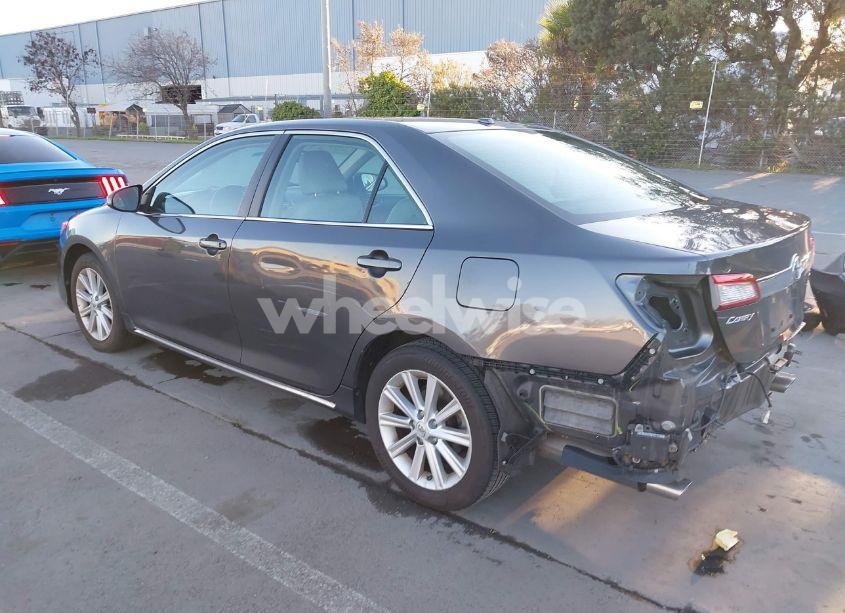 Photo 3 of 2013 Toyota Camry XLE V6 (VIN 4T1BK1FK3DU534640)