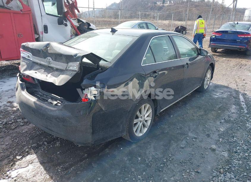 Photo 4 of 2014 Toyota Camry XLE V6 (VIN 4T1BK1FK3EU537670)