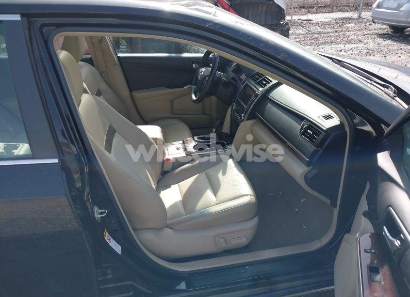 Photo 5 of 2014 Toyota Camry XLE V6 (VIN 4T1BK1FK3EU537670)