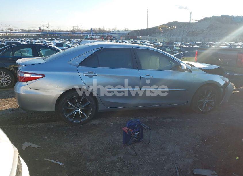 Photo 13 of 2015 Toyota Camry XSE V6 (VIN 4T1BK1FK3FU557497)