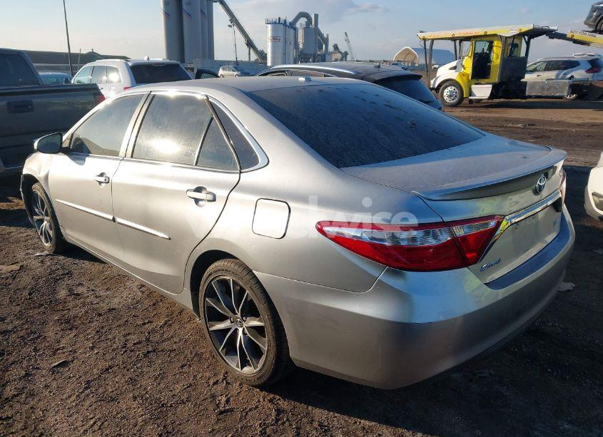 Photo 3 of 2015 Toyota Camry XSE V6 (VIN 4T1BK1FK3FU557497)