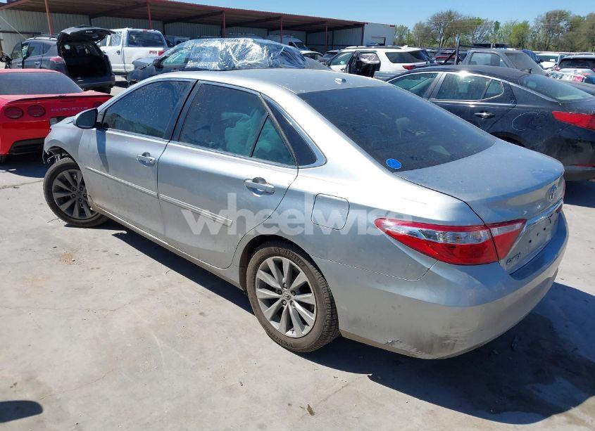 Photo 3 of 2015 Toyota Camry XLE V6 (VIN 4T1BK1FK3FU562859)