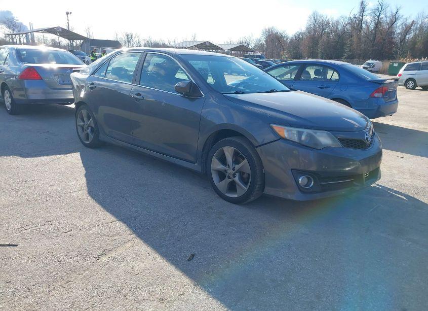 2012 Toyota Camry SE V6 (VIN 4T1BK1FK4CU007396) main photo