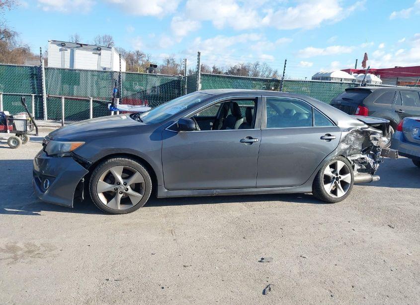 Photo 14 of 2012 Toyota Camry SE V6 (VIN 4T1BK1FK4CU007396)