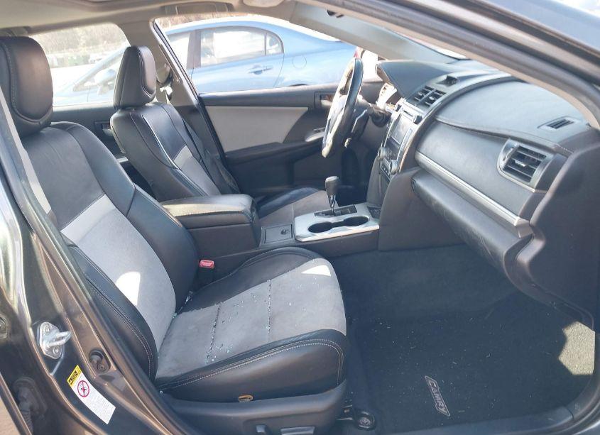 Photo 5 of 2012 Toyota Camry SE V6 (VIN 4T1BK1FK4CU007396)