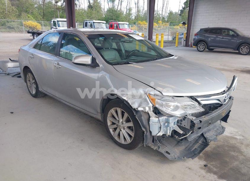 2012 Toyota Camry XLE V6 (VIN 4T1BK1FK4CU519949) main photo