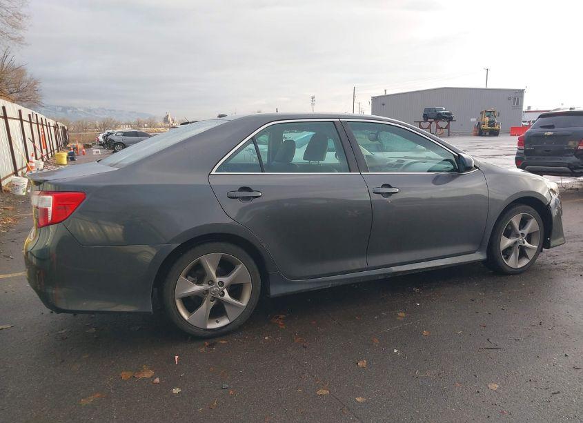 Photo 13 of 2013 Toyota Camry SE V6 (VIN 4T1BK1FK4DU529804)