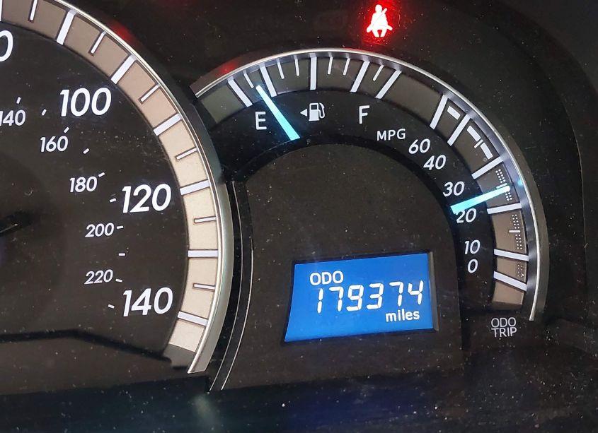 Photo 15 of 2013 Toyota Camry SE V6 (VIN 4T1BK1FK4DU529804)