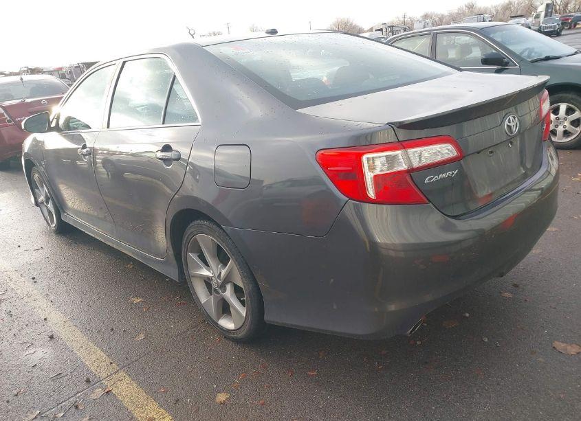 Photo 3 of 2013 Toyota Camry SE V6 (VIN 4T1BK1FK4DU529804)