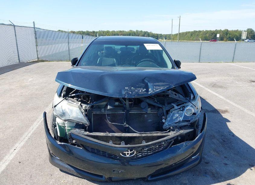 Photo 12 of 2014 Toyota Camry SE V6 (VIN 4T1BK1FK4EU548080)