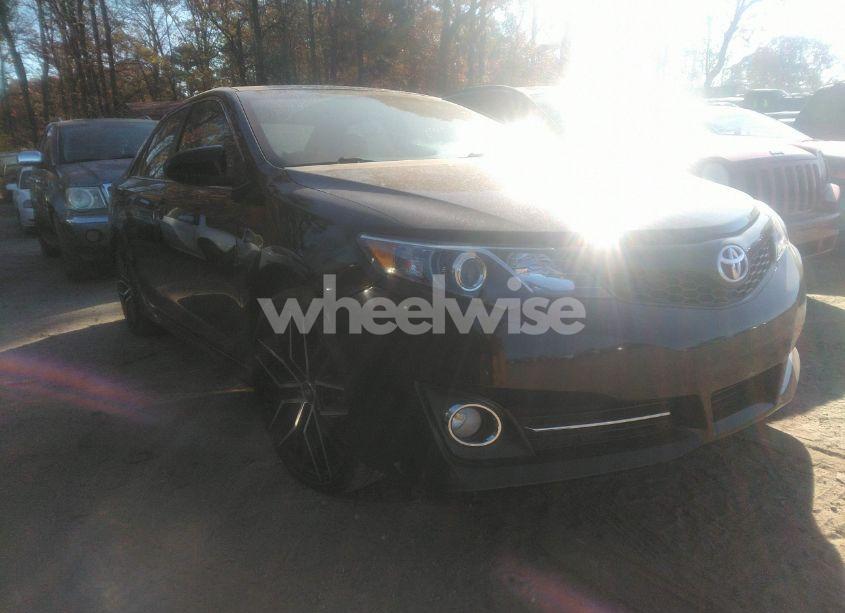 2012 Toyota Camry SE V6 (VIN 4T1BK1FK5CU001767) main photo